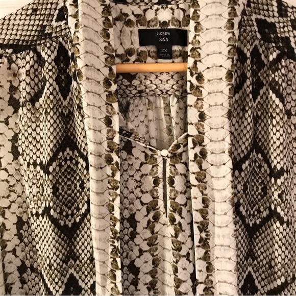 Women’s sleeveless J. Crew black label blouse size 2X - Picture 4 of 5